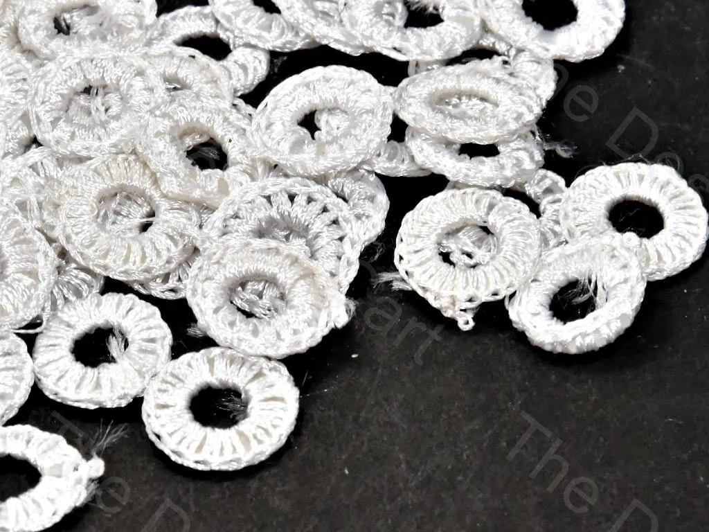 White 1 CM Round Crochet Thread Rings